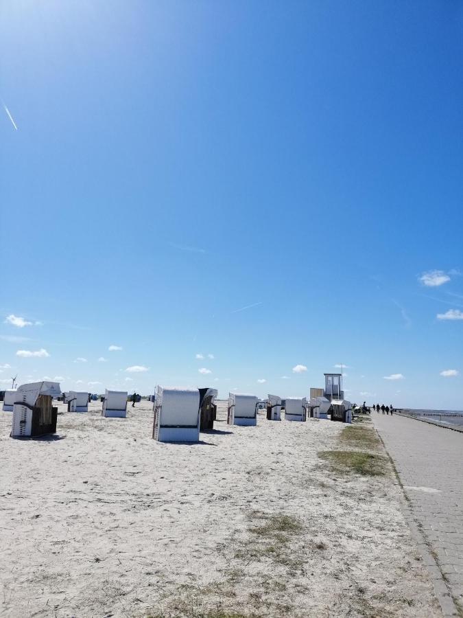 Mien Leevsten Carolinensiel Exterior foto
